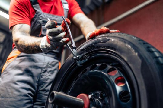 serwis wyważarek do kół